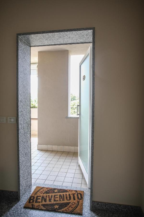 Maison Emozioni Limbiate Esterno foto